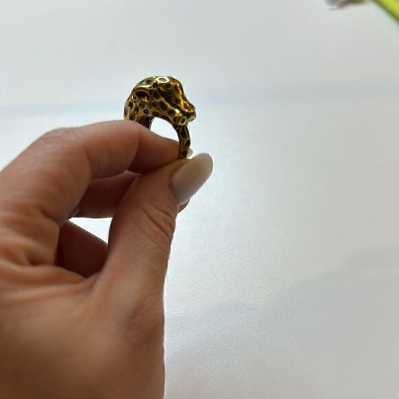 Snow  Leopard Ring Gold Plated With Gray Paint Spots - Picture 4 of 9